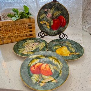 American Atelier at Home Lattice Fruit Dessert/Accent Plates Set of 4 - Gold Tri